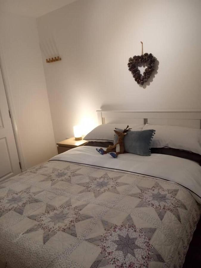 Charming Cosy Comfortable Ideal Location Holiday home *