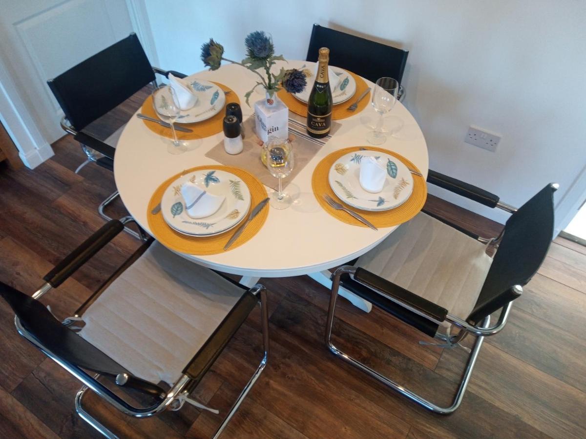Holiday home Charming Cosy Comfortable Ideal Location Blairgowrie and Rattray